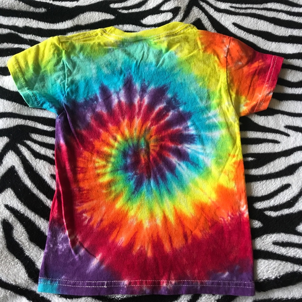 2T Tie Dyed kids shirt - Picture 3 of 3